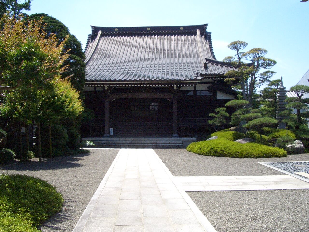 本弘寺 鳳凰殿