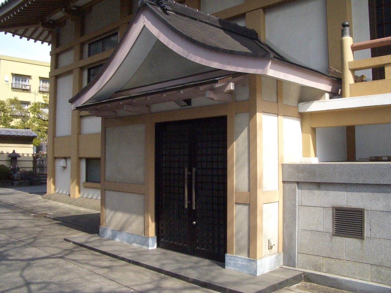 霊巌寺(霊厳寺)